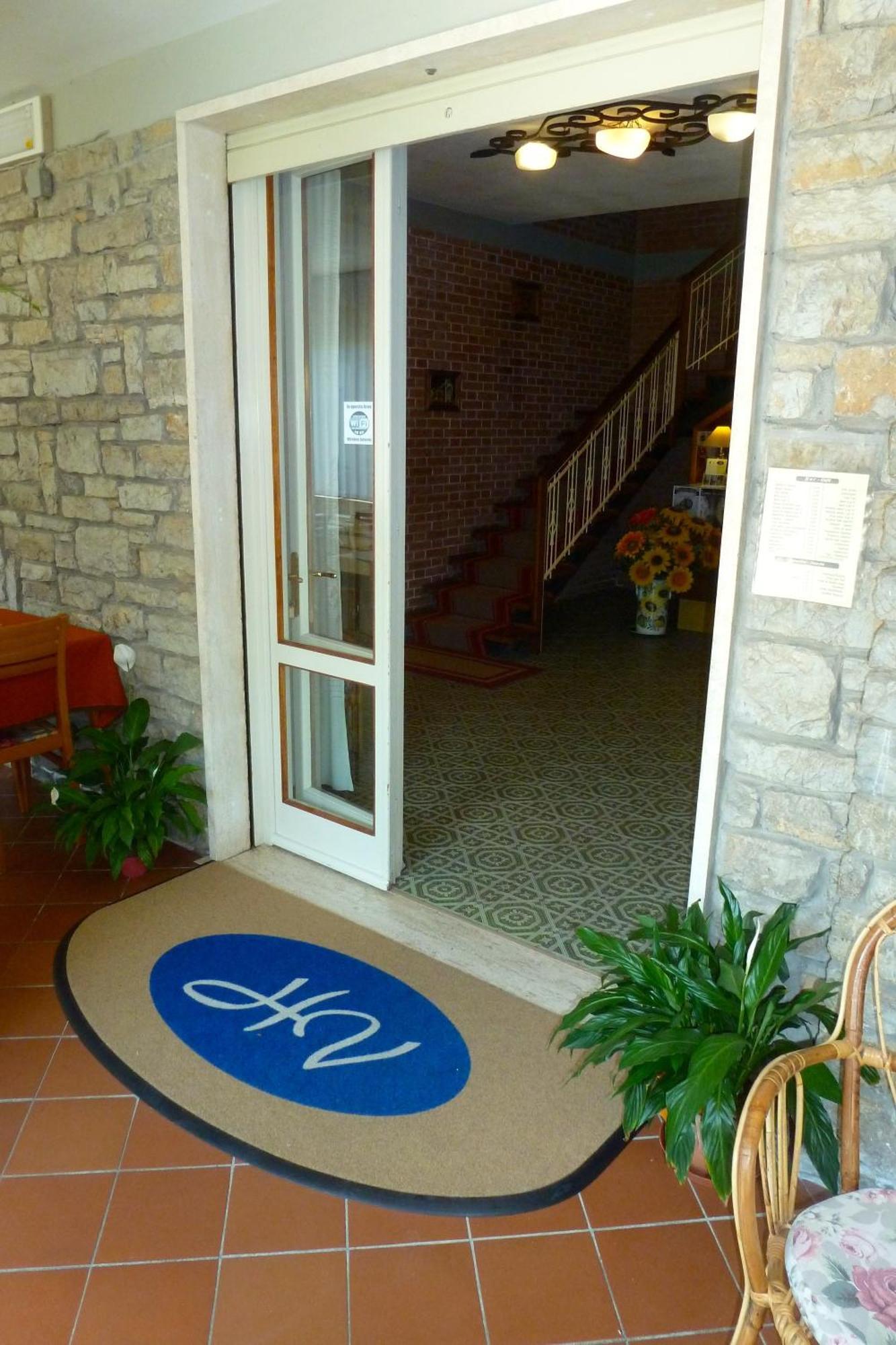 Hotel Versilia Lido di Camaiore Eksteriør billede