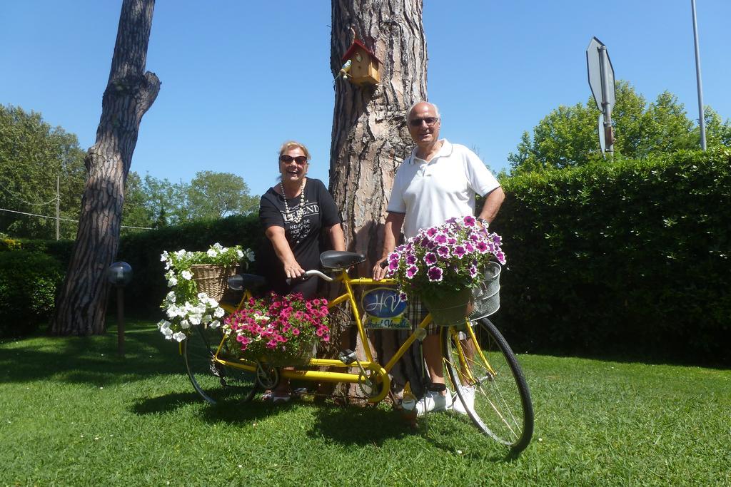 Hotel Versilia Lido di Camaiore Eksteriør billede